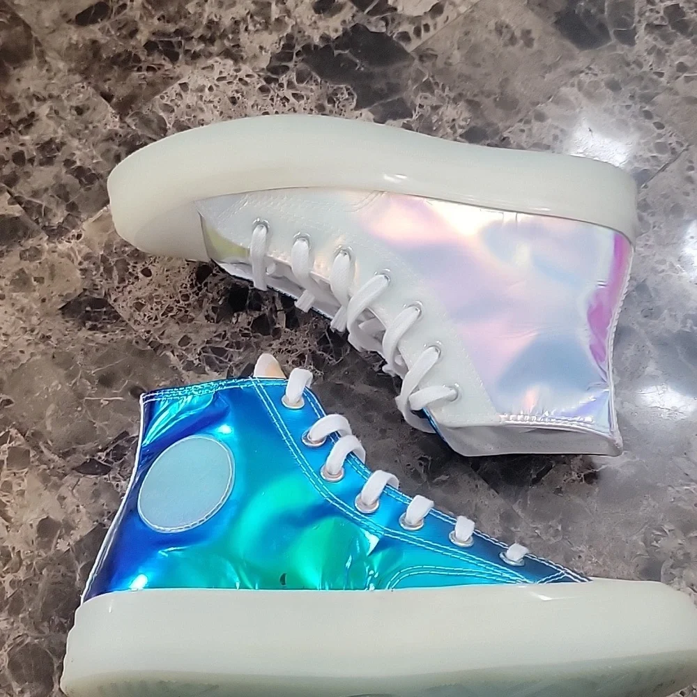 Converse Chuck Taylor All Star Iridescent Hi Top Shoes Women's Size 6.5